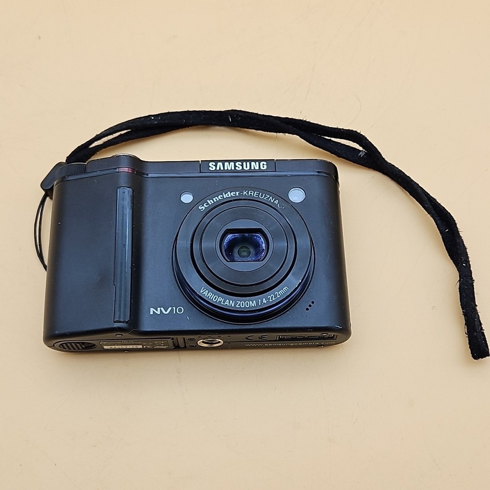 Samsung NV10 Digital Camera 10.1MP Untested As Is For Parts No Battery